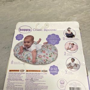 Boppy Premium Slipcover Snuggly Soft Microfiber NEW . Blue Birds And Flowers.